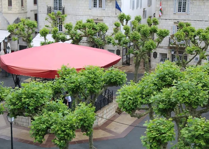 Place Louis XIV Hyper Centre