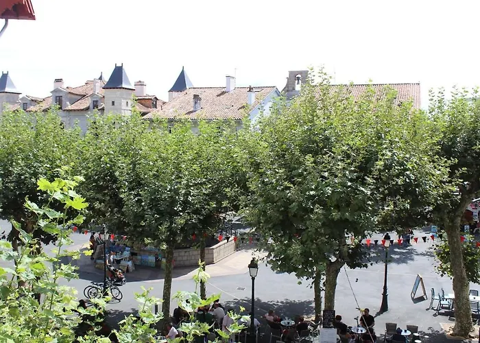 Place Louis XIV 2 Hyper Centre