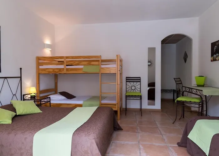 Le Village Provencal