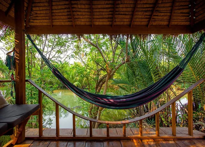 Retro Kampot Guesthouse